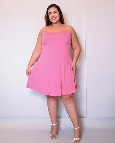 Vestido Plus Size de Alcinha Soltinho