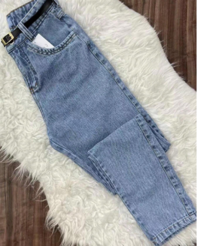 Calça Jeans Mom Feminina Cintura Alta com Cinto