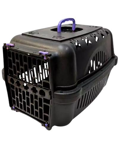 Caixa de transporte r&iacute;gida preta para gatos com porta gradeada e travas roxas