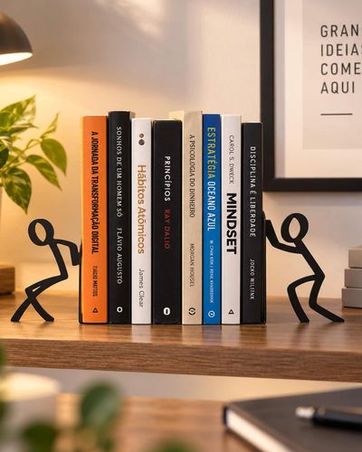 Aparador de livros decorativo Toni da Geguton para estante